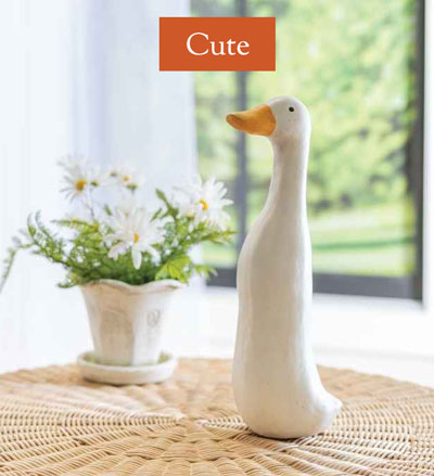 Image of Featherweight Metal Duck Accent. Cute & Adorable
