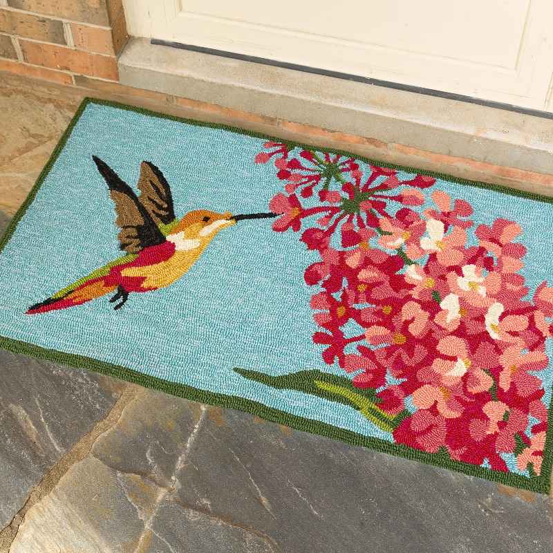 Hummingbird and Lilac Indoor/Outdoor Accent Rug