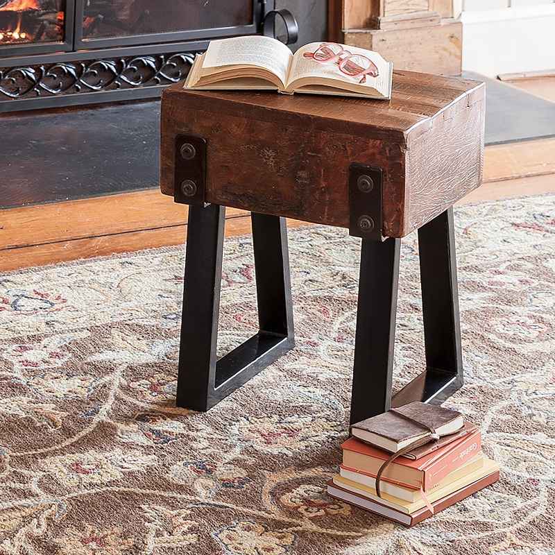 Richland Indoor/Outdoor Reclaimed Wood Stool/Side Table