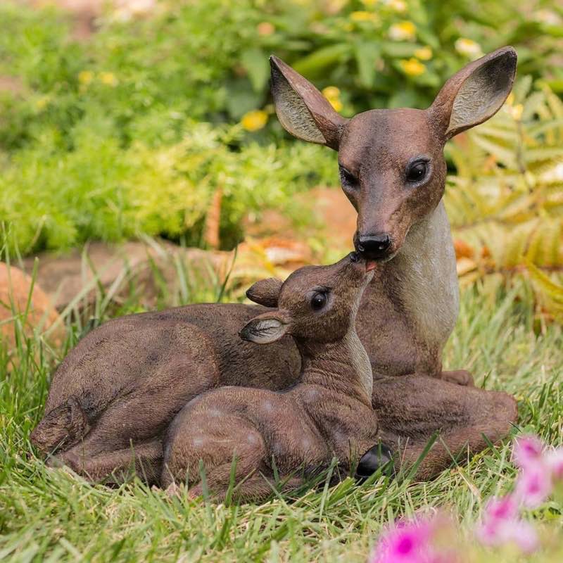 Mother Deer and Fawn Garden Sculpture