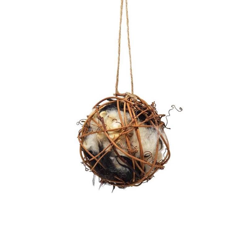 Circle Vine Nesting Ball with Nesting Material