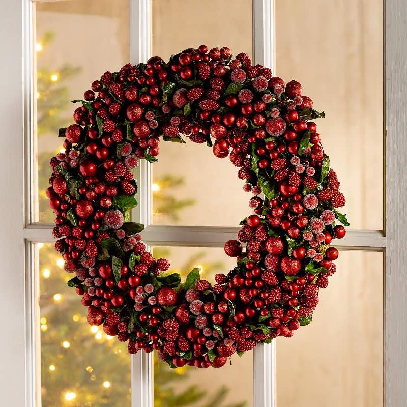 Red Berry Holiday Wreath