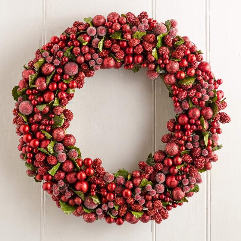 Red Berry Holiday Wreath