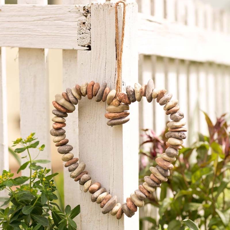 Decorative Indoor/Outdoor Heart-Shaped Wreath of Faux River Rocks