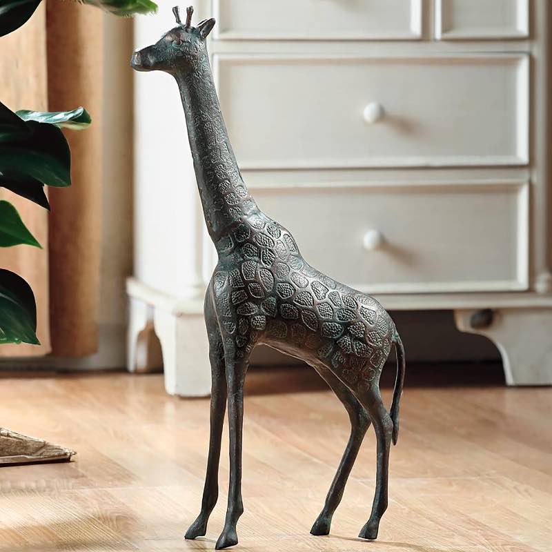 GIRAFFE DECOR