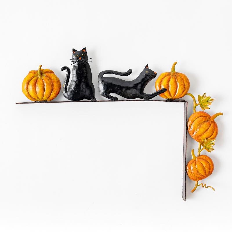 Metal Cats and Pumpkins Door Corner Decoration