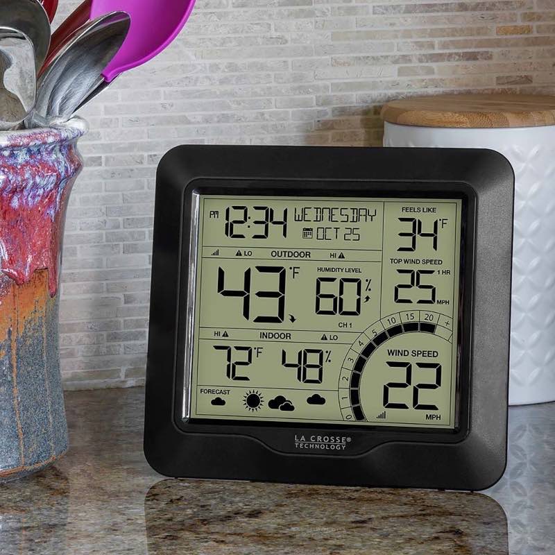 Wind Speed Weather Station with Monochrome Display and 3-in-1 Remote Sensor