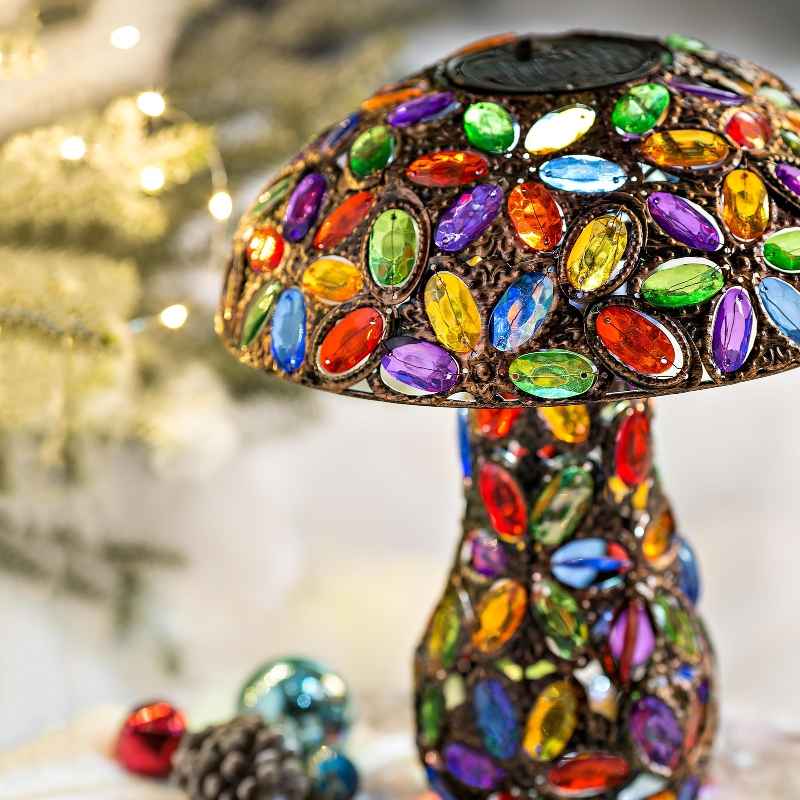 Colorful Solar Lighted Mushroom