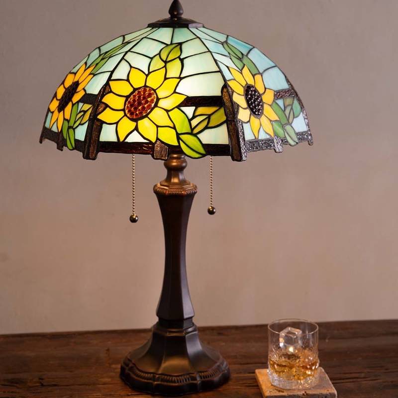 Tiffany-Style Stained Glass Sunflower-Themed Table Lamp