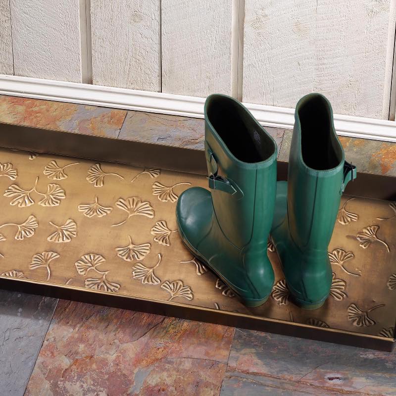 Multipurpose Metal Gingko Leaf Boot Tray