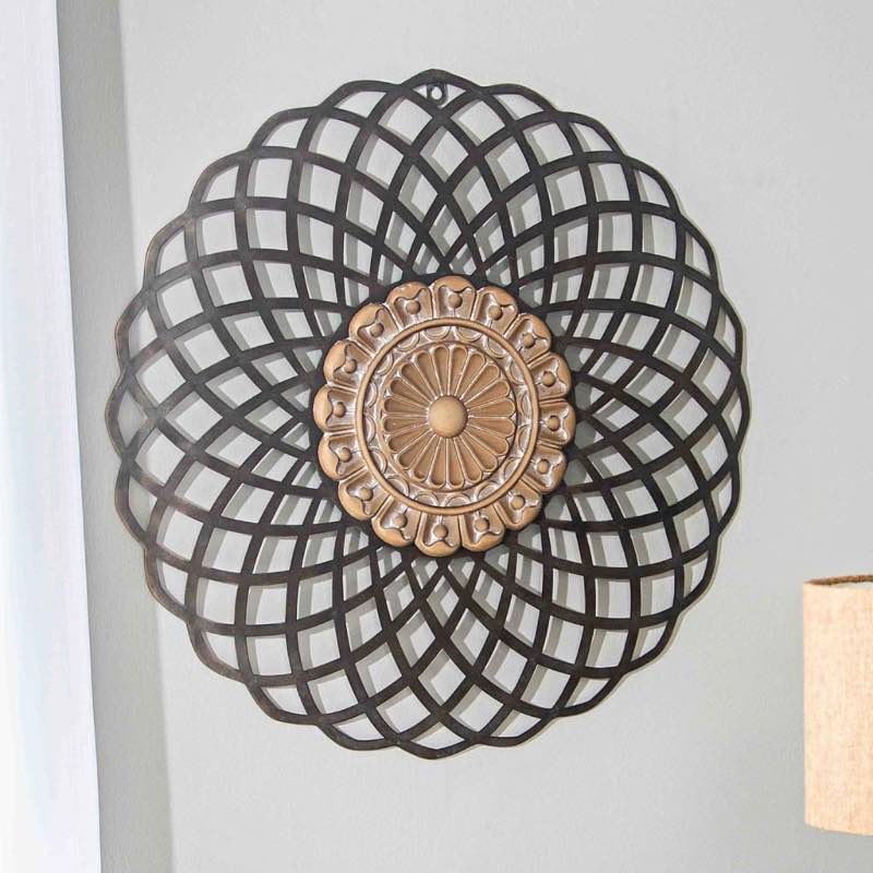 Spirograph Medallion Wall D&eacute;cor