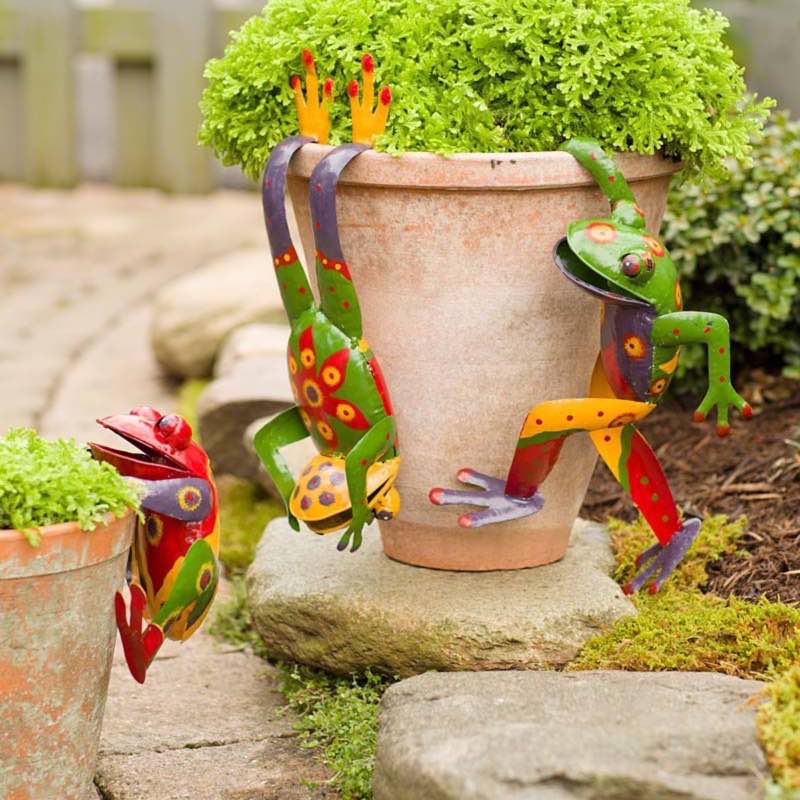 Metal Frog Pot Huggers, Set of 3