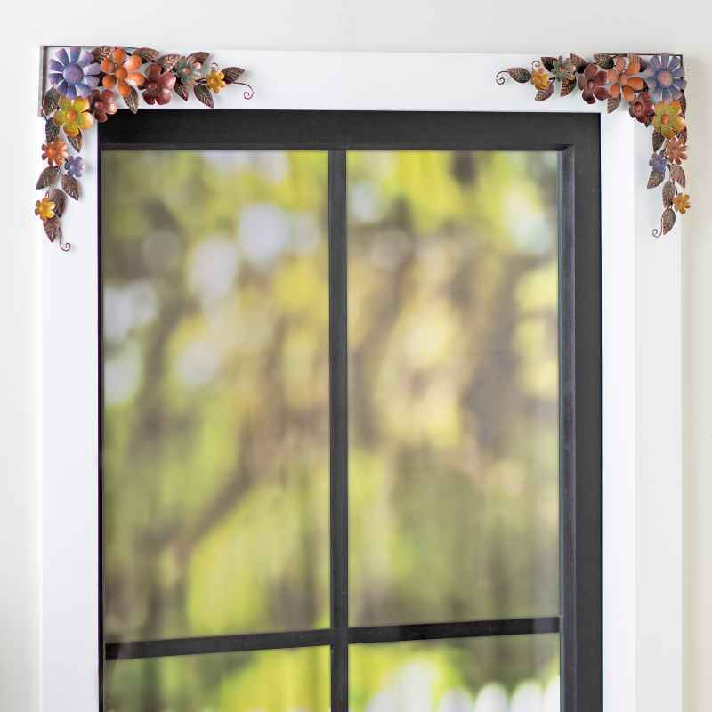 Set of 2 Recycled Metal Flower Door Corners