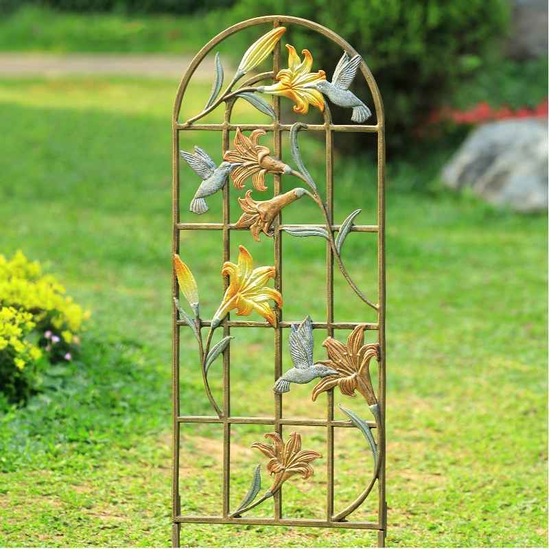 Aluminum Hummingbird Floral Trellis